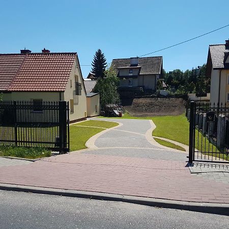 Dom Wakacyjny Na Sielskiej Villa Olsztyn  Exteriör bild